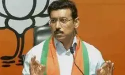 राजस्थान की महिलाओं को सम्मान का पात्र नहीं समझती प्रियंका-राठौड़ राजस्थान की महिलाओं को सम्मान का पात्र नहीं समझती प्रियंका-राठौड़