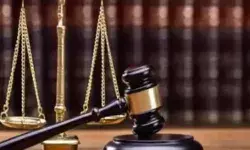 मुकदमे में खेला करने की दरोगा को मिली सजा- 5 साल भोगेगा जेल मुकदमे में खेला करने की दरोगा को मिली सजा- 5 साल भोगेगा जेल