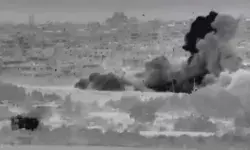 गाजा में घुसे इजरायल ने मचाई तबाही- हमास के ठिकानों पर टैंकों से प्रहार गाजा में घुसे इजरायल ने मचाई तबाही- हमास के ठिकानों पर टैंकों से प्रहार