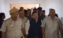 सांसद संजय सिंह को अदालत का झटका- 10 नवंबर तक बढाई न्यायिक हिरासत सांसद संजय सिंह को अदालत का झटका- 10 नवंबर तक बढाई न्यायिक हिरासत