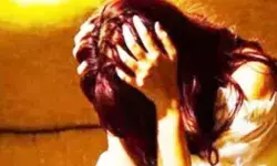 दोस्ती में दगा- इंसाग्राम से फंसाई छात्रा से रेप - वीडियो भी बनाया दोस्ती में दगा- इंसाग्राम से फंसाई छात्रा से रेप - वीडियो भी बनाया