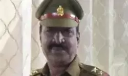 सुबह मकान की छत पर टहल रहे थे- बाद में कमरे के बेड पर मृत मिले दरोगा