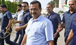 ईडी के समन को धुएं में उड़ाया- केजरीवाल का पेश होने से इनकार ईडी के समन को धुएं में उड़ाया- केजरीवाल का पेश होने से इनकार