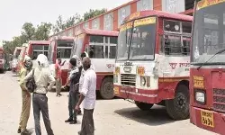 चुनाव इफेक्ट- योगी की महिलाओं को रोडवेज बसों में मुफ्त सफर की सौगात