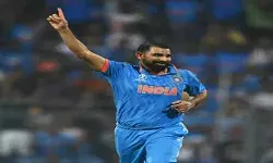 शमी ने बनाया एकदिवसीय मुकाबलों में चार बार 5 विकेट लेने का रिकार्ड शमी ने बनाया एकदिवसीय मुकाबलों में चार बार 5 विकेट लेने का रिकार्ड