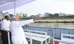 नीतीश ने छठ महापर्व की तैयारियों को लेकर गंगा घाटों का किया निरीक्षण नीतीश ने छठ महापर्व की तैयारियों को लेकर गंगा घाटों का किया निरीक्षण