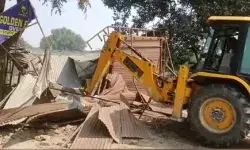 किशोरी का सुसाइड- जोहिद की दुकान पर बुलडोजर एक्शन- बोली मां... किशोरी का सुसाइड- जोहिद की दुकान पर बुलडोजर एक्शन- बोली मां...