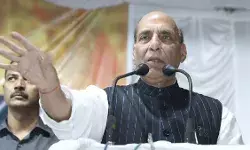 संस्कृत के संरक्षण के लिए देश के गुरुकुल आगे आएं- राजनाथ संस्कृत के संरक्षण के लिए देश के गुरुकुल आगे आएं- राजनाथ