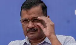 गिरफ्तारी की अटकलें हुई तेज- केजरीवाल ने बुलाये पार्टी के सभी विधायक गिरफ्तारी की अटकलें हुई तेज- केजरीवाल ने बुलाये पार्टी के सभी विधायक