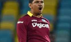 विश्वकप 2023 के बीच दिग्गज स्पिनर का संन्यास का ऐलान विश्वकप 2023 के बीच दिग्गज स्पिनर का संन्यास का ऐलान