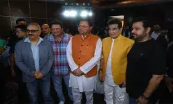 धामी ने मुंबई में किया फिल्म उद्योग से जुड़ी हस्तियों से विचार विमर्श धामी ने मुंबई में किया फिल्म उद्योग से जुड़ी हस्तियों से विचार विमर्श