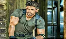 दिसंबर से ‘वॉर 2’ की शूटिंग पर जुटेंगे ऋतिक रौशन दिसंबर से ‘वॉर 2’ की शूटिंग पर जुटेंगे ऋतिक रौशन