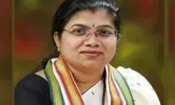 कांग्रेस की वरिष्ठ नेता पलवई श्रावंती ने दिया इस्तीफा कांग्रेस की वरिष्ठ नेता पलवई श्रावंती ने दिया इस्तीफा