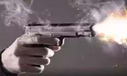 इंस्पेक्टर पर बदमाशों ने बरसाई गोलियां- घर के बाहर अंजाम दी वारदात इंस्पेक्टर पर बदमाशों ने बरसाई गोलियां- घर के बाहर अंजाम दी वारदात