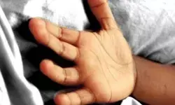 पत्नी की हत्या कर कमरा बंद करके आराम से लाश के साथ सोया- सुबह हुई...