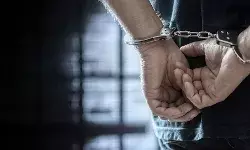 25 हजार की रिश्वत लेते बिजली कर्मचारी हुआ गिरफ्तार - SDO हुआ फुर्र 25 हजार की रिश्वत लेते बिजली कर्मचारी हुआ गिरफ्तार - SDO हुआ फुर्र