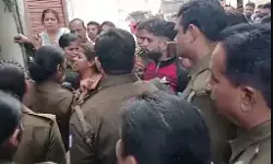 अवैध निर्माण पर सील लगाने को लेकर बवाल- कैंट बोर्ड टीम से हाथापाई