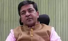 OTS योजना का शीघ्र लाभ लें बिजली उपभोक्ता आगे नहीं बढ़ेगी डेट- डा0 आशीष