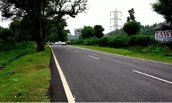 योगी की गांवों को बड़ी सौगात- मंडी स्कूल कॉलेज अस्पताल जाने की सड़कें.. योगी की गांवों को बड़ी सौगात- मंडी स्कूल कॉलेज अस्पताल जाने की सड़कें..