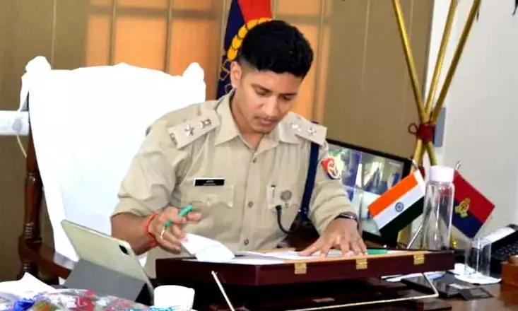 कप्तान ने चलाई ट्रांसफर एक्सप्रेस- बदले कई थानेदार कप्तान ने चलाई ट्रांसफर एक्सप्रेस- बदले कई थानेदार
