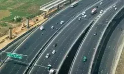 दुपहिया वाहनों की मनमानी पर लगेगा- ब्रेक दूसरी लेन में जाने पर होगा.. दुपहिया वाहनों की मनमानी पर लगेगा- ब्रेक दूसरी लेन में जाने पर होगा..