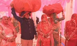 भांजे के ब्याह में मेहरबान हुए मामा ने भरा एक करोड़ 31 लाख का भात भांजे के ब्याह में मेहरबान हुए मामा ने भरा एक करोड़ 31 लाख का भात