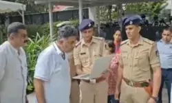 बम से उड़ाने की धमकी मिलने पर 15 स्कूल कराएं खाली- बम स्क्वायड मौके.. बम से उड़ाने की धमकी मिलने पर 15 स्कूल कराएं खाली- बम स्क्वायड मौके..