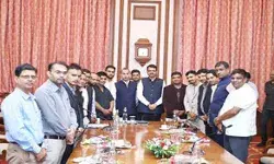 जायकवाड़ी फ्लोटिंग सोलर, सम्मेलन केंद्र के काम में तेजी लाई जाए- फडणवीस जायकवाड़ी फ्लोटिंग सोलर, सम्मेलन केंद्र के काम में तेजी लाई जाए- फडणवीस