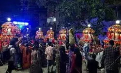 कर रहे हैं शादी तो हो जाए सावधान- सडक पर बारात की चढत...