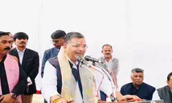 प्रदेश में भूमाफियाओं के खिलाफ होगी कड़ी कार्रवाई- जयवीर सिंह प्रदेश में भूमाफियाओं के खिलाफ होगी कड़ी कार्रवाई- जयवीर सिंह