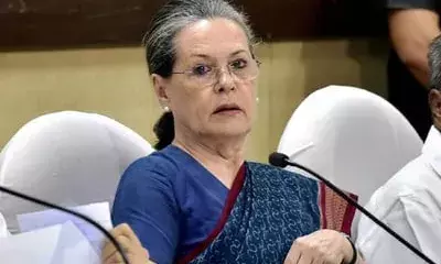 शीतकालीन सत्र को लेकर की सोनिया, खडगे ने रणनीतिक बैठक