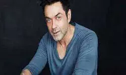 एनिमल की सफलता से खुश हैं बॉबी देओल एनिमल की सफलता से खुश हैं बॉबी देओल
