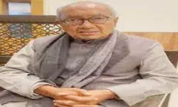 हार के बाद EVM पर बोले दिग्विजय, चिप वाली कोई भी मशीन की जा सकती है हैक हार के बाद EVM पर बोले दिग्विजय, चिप वाली कोई भी मशीन की जा सकती है हैक