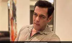 सलमान 29वें कोलकाता अतंरराष्ट्रीय फिल्म महोत्सव में शिरकत करने पहुंचे सलमान 29वें कोलकाता अतंरराष्ट्रीय फिल्म महोत्सव में शिरकत करने पहुंचे