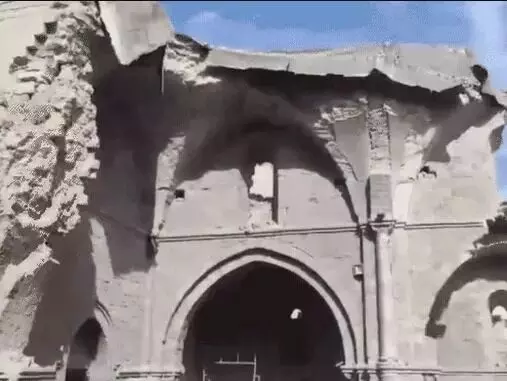 इजराइल का गाजा की सबसे पुरानी मस्जिद पर हमला- बड़ा हिस्सा तबाह