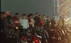 UP में पहली बार बड़ी कार्यवाही- 49 बाइकों के साथ पकड़ा स्टंटबाज गैंग UP में पहली बार बड़ी कार्यवाही- 49 बाइकों के साथ पकड़ा स्टंटबाज गैंग