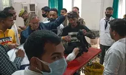 एनकाउंटर में एक बदमाश को लगी गोली- दो फरार- कांस्टेबल भी हुआ जख्मी एनकाउंटर में एक बदमाश को लगी गोली- दो फरार- कांस्टेबल भी हुआ जख्मी