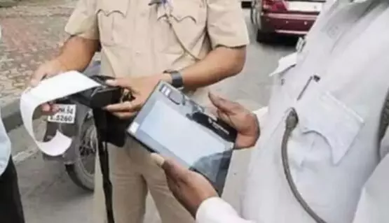 100 की स्पीड पर फर्राटा भर रहे थे साहब- 17 पर दर्ज हो गई अब FIR