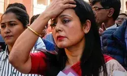 सुप्रीम कोर्ट पहुंची महुआ मोइत्रा की याचिका पर 3 जनवरी को होगी सुनवाई सुप्रीम कोर्ट पहुंची महुआ मोइत्रा की याचिका पर 3 जनवरी को होगी सुनवाई