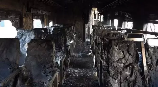 देशव्यापी प्रदर्शन के बीच यात्री ट्रेन में लगाई आग-4 की मौत- मचा हड़कंप