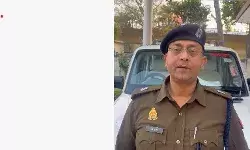 कहासुनी को लेकर बेटे ने पिता की गोली मारकर की हत्या-बहन को किया.. कहासुनी को लेकर बेटे ने पिता की गोली मारकर की हत्या-बहन को किया..