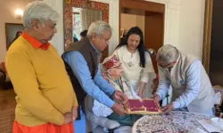 गजब-पहले की थी ना आने की अपील अब आडवाणी एवं जोशी को मिला न्योता गजब-पहले की थी ना आने की अपील अब आडवाणी एवं जोशी को मिला न्योता