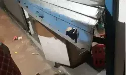 चोरों ने खोली पुलिस गस्त की पोल-दो दुकाने उखाड़कर माल चोरी चोरों ने खोली पुलिस गस्त की पोल-दो दुकाने उखाड़कर माल चोरी