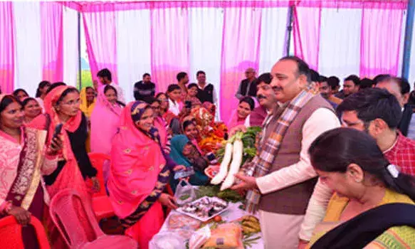 सभी तक योजनाओं का लाभ पहुंचाने के लिए शासन कटिबद्ध : दिनेश प्रताप सिंह