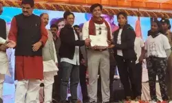 पिंडरा महोत्सव में स्वामी प्रसाद मौर्य को दिया पागल करार- आगरा के...