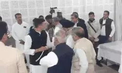 कांग्रेस की बैठक में फूटा गुस्सा बम-जिलाध्यक्ष बोले अपनों ने ही हरवाया