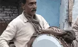 उमेशपाल हत्याकांड- गुड्डू मुस्लिम को बाइक पर लाने वाले अरमान का घर कुर्क उमेशपाल हत्याकांड- गुड्डू मुस्लिम को बाइक पर लाने वाले अरमान का घर कुर्क