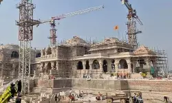 श्रीराम मंदिर प्राण प्रतिष्ठा- गर्भ गृह में मोदी, योगी समेत मौजूद रहेंगे यह 5 लोग श्रीराम मंदिर प्राण प्रतिष्ठा- गर्भ गृह में मोदी, योगी समेत मौजूद रहेंगे यह 5 लोग