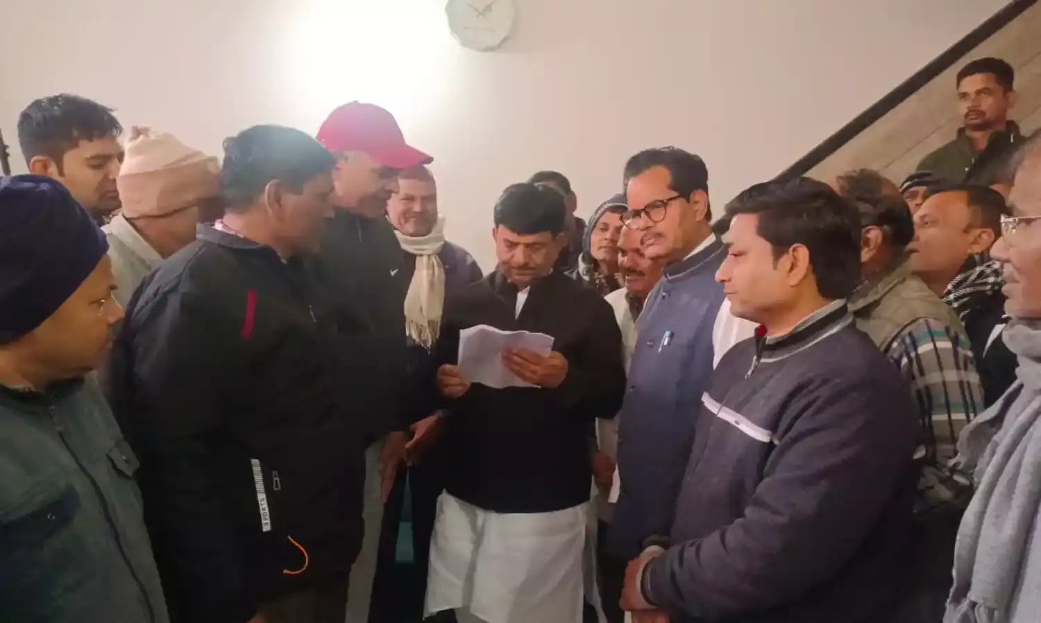 इस चौराहे का नाम चेंज कराने को लेकर मंत्री कपिल देव ने लिखी चिट्ठी