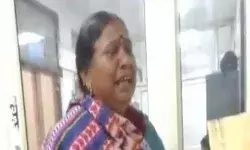 क्या करोगे इलाज कराकर, वापस ले जाओ, यह सुनकर बिलख-बिलखकर रोती रही महिला क्या करोगे इलाज कराकर, वापस ले जाओ, यह सुनकर बिलख-बिलखकर रोती रही महिला